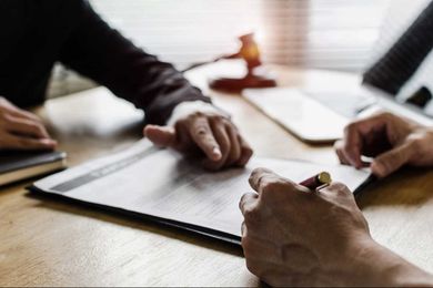 How Entrepreneurs Can Break Into the Government Contracting Space