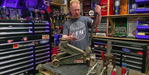 Here's How to Fix Your Old Floor or Bottle Jack