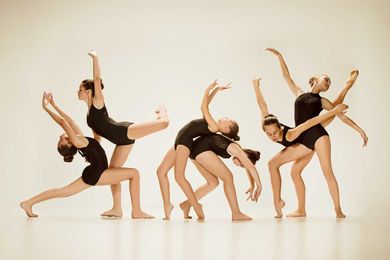 4 Benefits of Competitive Dance Teams for Your Child