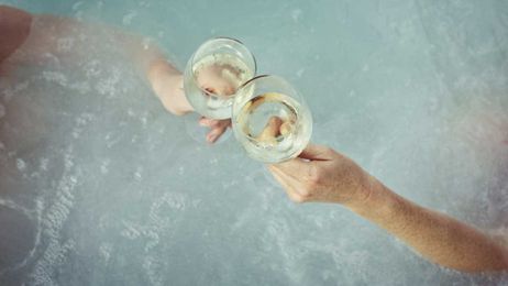 Can ‘Clean’ Wine Save Your Complexion?