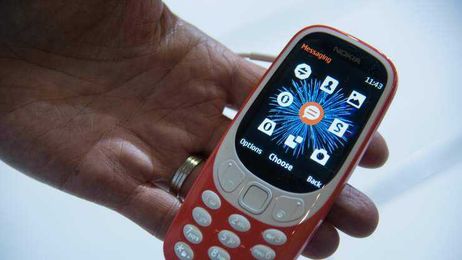 Nokia 3310 Versus Belt Sander