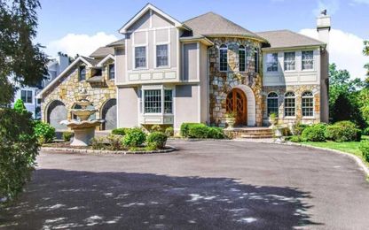 On the Market: A Stone and Stucco Mount Vernon Masterpiece