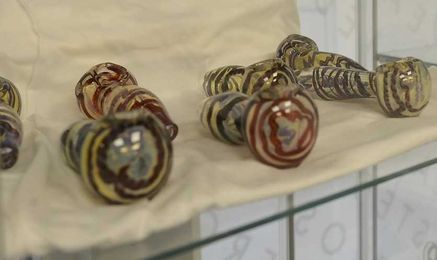 Ask a Stoner: Do I Deserve Being Heckled for My $5 Pipe?