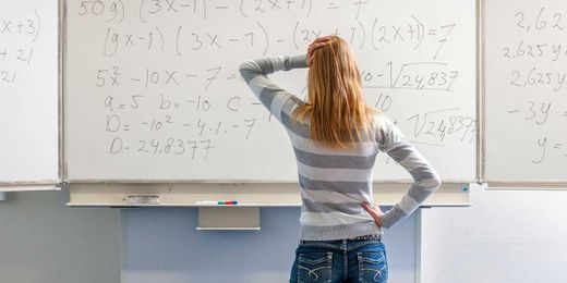 How much does it cost to charge an electric car? We do the math