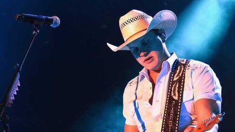 Need A Drink? Let Jon Pardi Take Care Of Ya