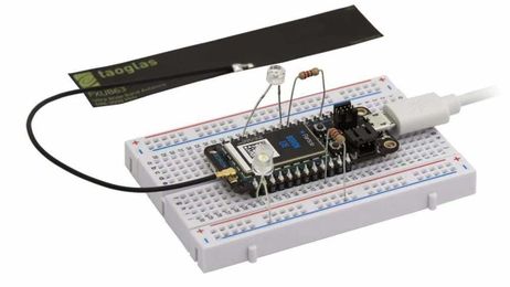 These Tiny Chips Give Your DIY Projects Worldwide Cellular Connectivity