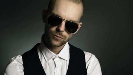 What does Laurence Fox think?