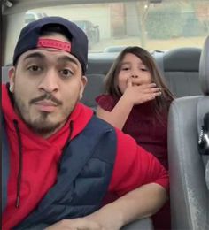 7 top TikTok influencers who use wheelchairs