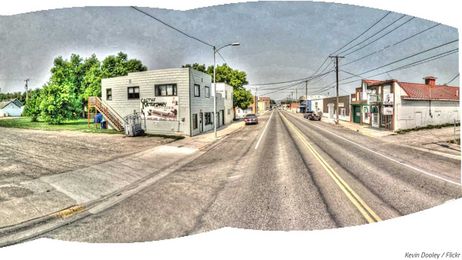 Tips for Moving Back to Hometown: One Step Back, Two Steps Forward