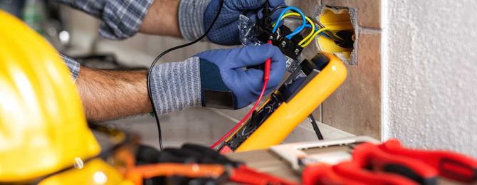 Guide on Choosing a Residential Electrician