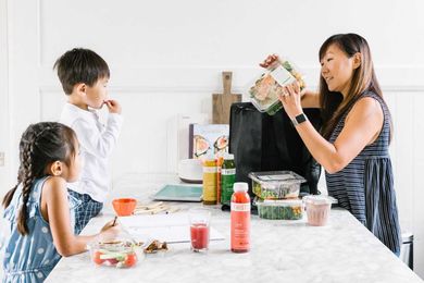 8 Healthy, Plant-Based Meal Delivery Services (& Coupons to Save You Money)