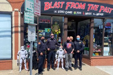 Stormtrooper statue stolen from NYC store returns home