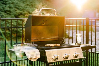 Clean Your Cast Iron Grill for Tastier Dishes