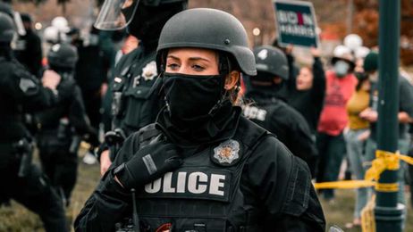 How Police Officers Can Rejoice in Discouraging Times