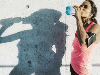 Exercise: Could beverage color boost performance?