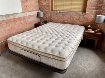 We tried one of the most popular online mattresses. Here's what we learned