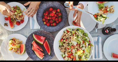 How to recognize the signs and symptoms of food poisoning