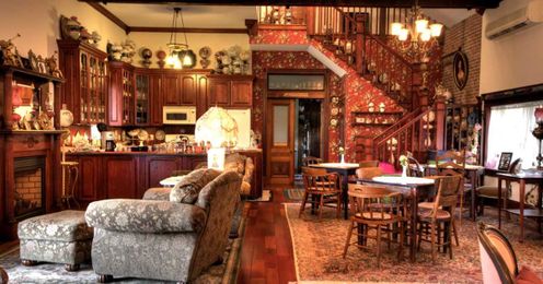 10 Unique Lodging Options Near Saratoga That You Can't Find Anywhere Else
