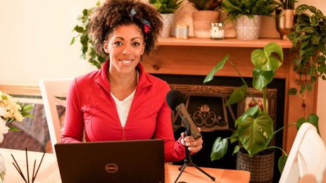 Dr Zoe’s Tips On Making Your Space Suit Your Passions