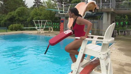 A big save in a big pool: Teen lifeguard’s training helps save a life