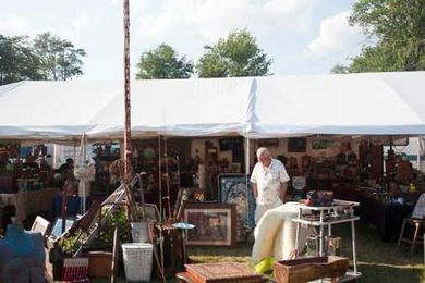 Experts share their tips for shopping the Brimfield Antique Flea Market