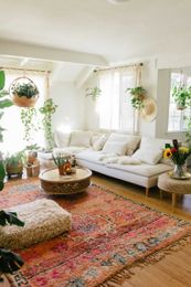 15 Stylish Ways to Design and Decorate Your Apartment