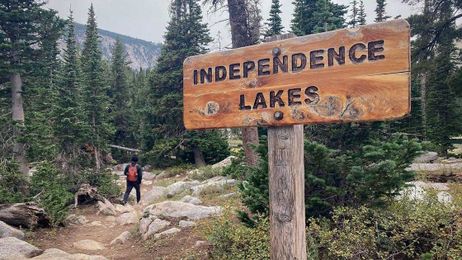 Hiking in the social distance — Finding Freedom among the Independence Lakes