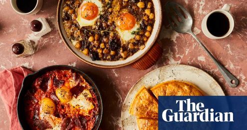 Brunch time: how to cook eggs, Spanish-style