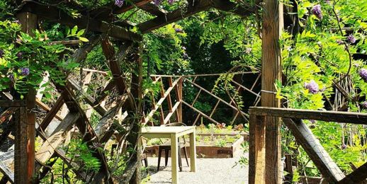 Why You Should Put a Dining Table in Your Garden Pronto