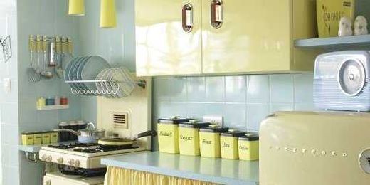 Vintage Kitchen Items Mama Will Remember