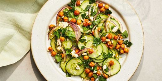 Goodbye, Croutons! Instantly Upgrade Your Salad With Crispy Chickpeas 
