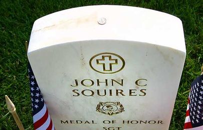 This Is Why Military Members Leave Coins on the Gravestones of the Fallen