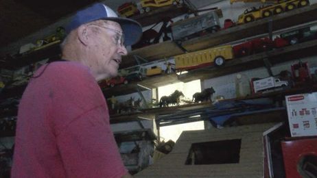 Siouxland Stories: Yankton man spends 40 years rebuilding toy tractors and more
