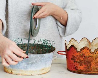 A Guide to Floral Foam Alternatives