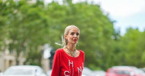 This '00s Sweater Trend Makes Every Outfit Look So Luxe