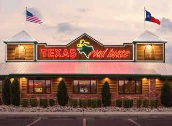 11 Secrets Texas Roadhouse Doesn’t Want You to Know — Eat This Not That
