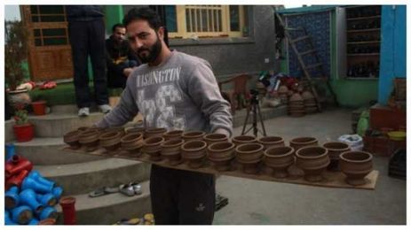 This Kashmiri boy is reviving the art of glazed pottery. Read his story here