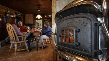 Tips for cleaner burning in fireplaces, wood stoves to help reduce air pollution