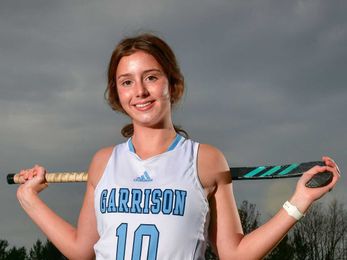 Garrison Forest midfielder Dani Mendez named Player of the Year to headline 2021 Baltimore Sun field hockey All-Metro