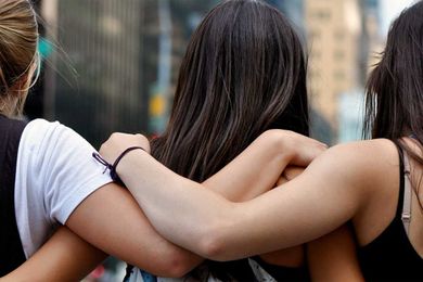 How My Friendships Helped Me Survive Schizophrenia