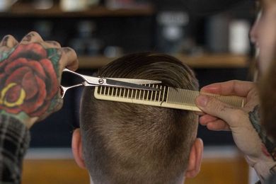 Ask a Stoner: Can Barbers Sell Blunts With In-Home Haircuts?