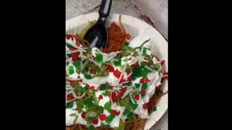Lucknow eatery's ‘chowmein gol gappa’ may leave you shocked. Watch