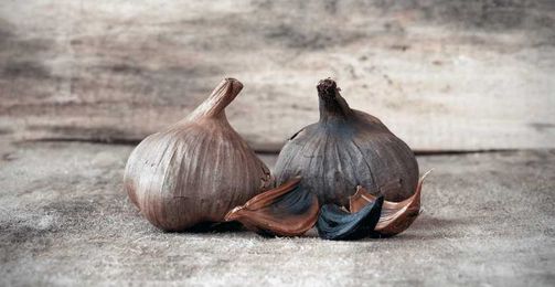 Black is the New Green: 9 Black Foods You Should Be Eating