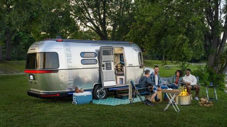 Airstream's Electric Camper Fixes The Most Annoying Issues With Towing