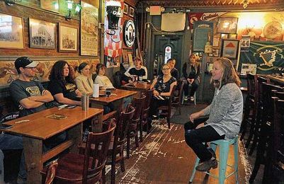 Pub employees learn techniques to protect customers and themselves