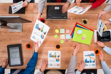 Why You Should Hire An Advertising Agency Vs. Staffing In-House