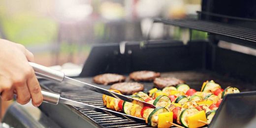 How to Light a Gas Grill in Less Than 60 Seconds