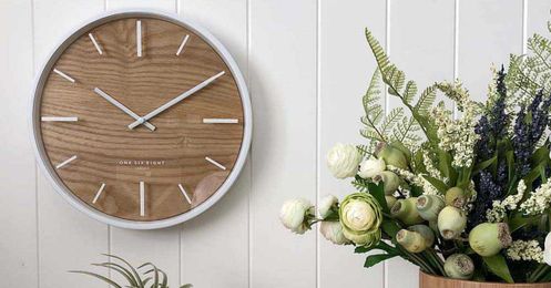 5 Ways to Use Wall Clocks to Enhance your Home Décor