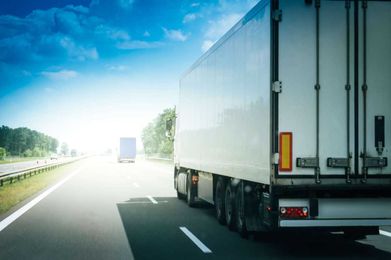 Why Do Trucking Companies Use Factoring?