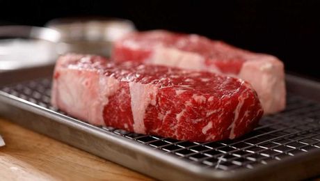 How to Broil a Steak